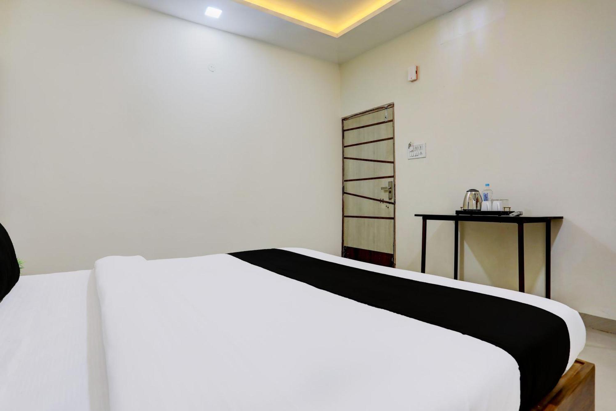 Hotel O Sb 47 Indore Eksteriør billede